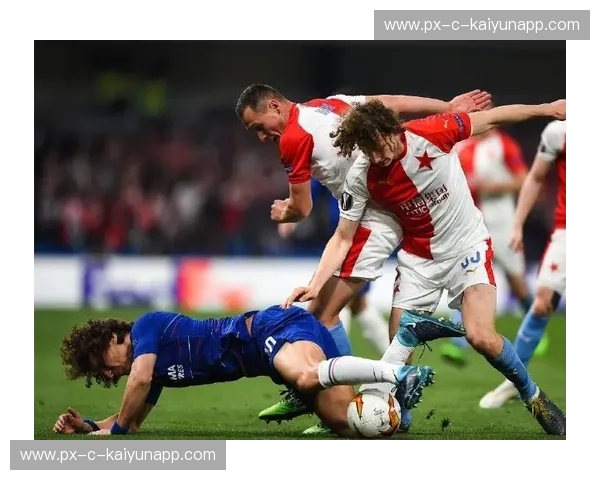 欧联赛事战报：绿茵风云再起，带你看见每一个精彩瞬间